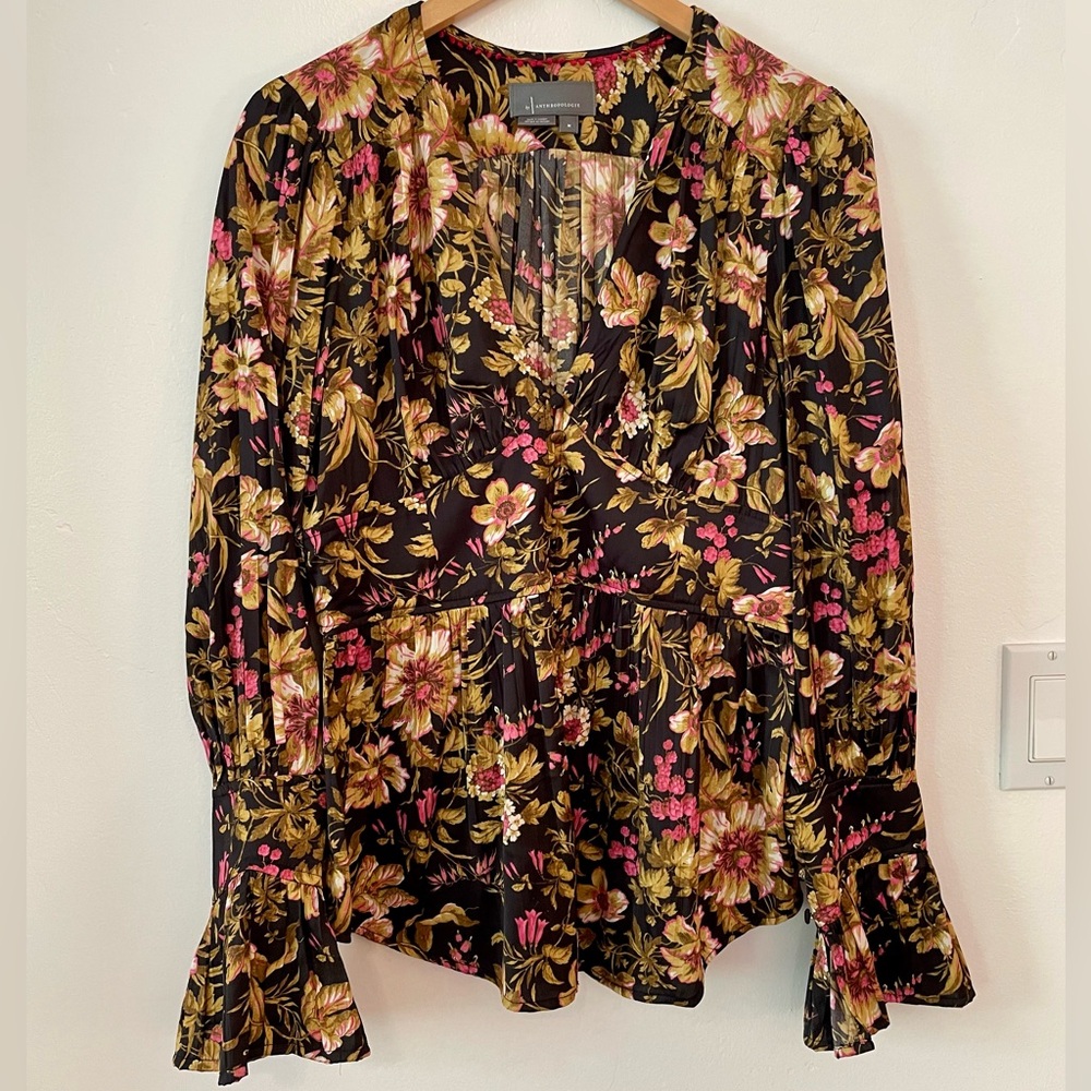 Floral V-Neck Blouse - Black and Pink